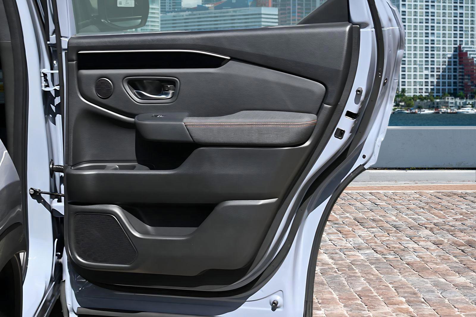 New 2026 Honda Pilot Sport image 14