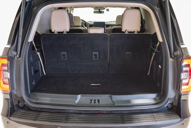 Used 2024 Ford Expedition Limited AWD/4WD image 38