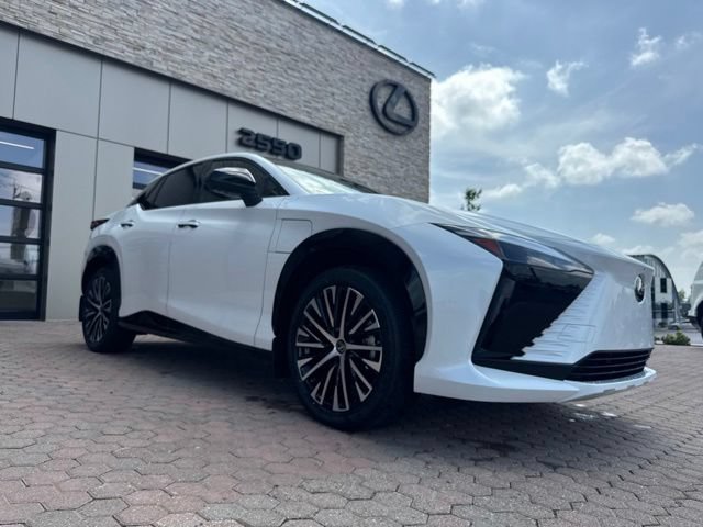 New 2026 Lexus RZ 350e 2WD w/ Technology Package image 17