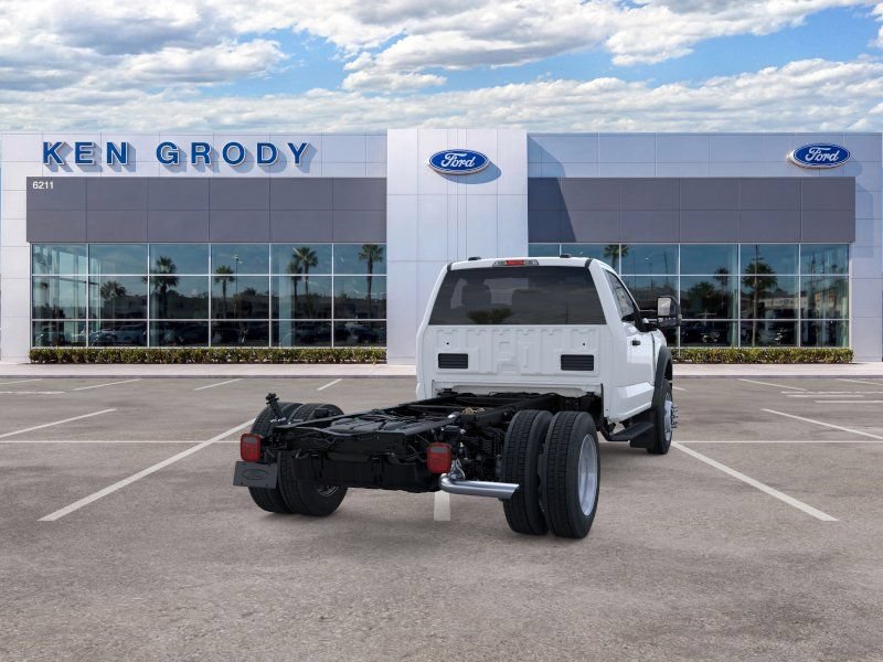 New 2026 Ford F550 4x4 Regular Cab Super Duty image 7