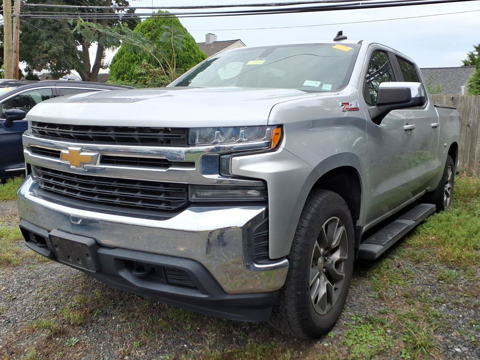 Used 2021 Chevrolet Silverado 1500 LT w/ All Star Edition Plus AWD/4WD image 3