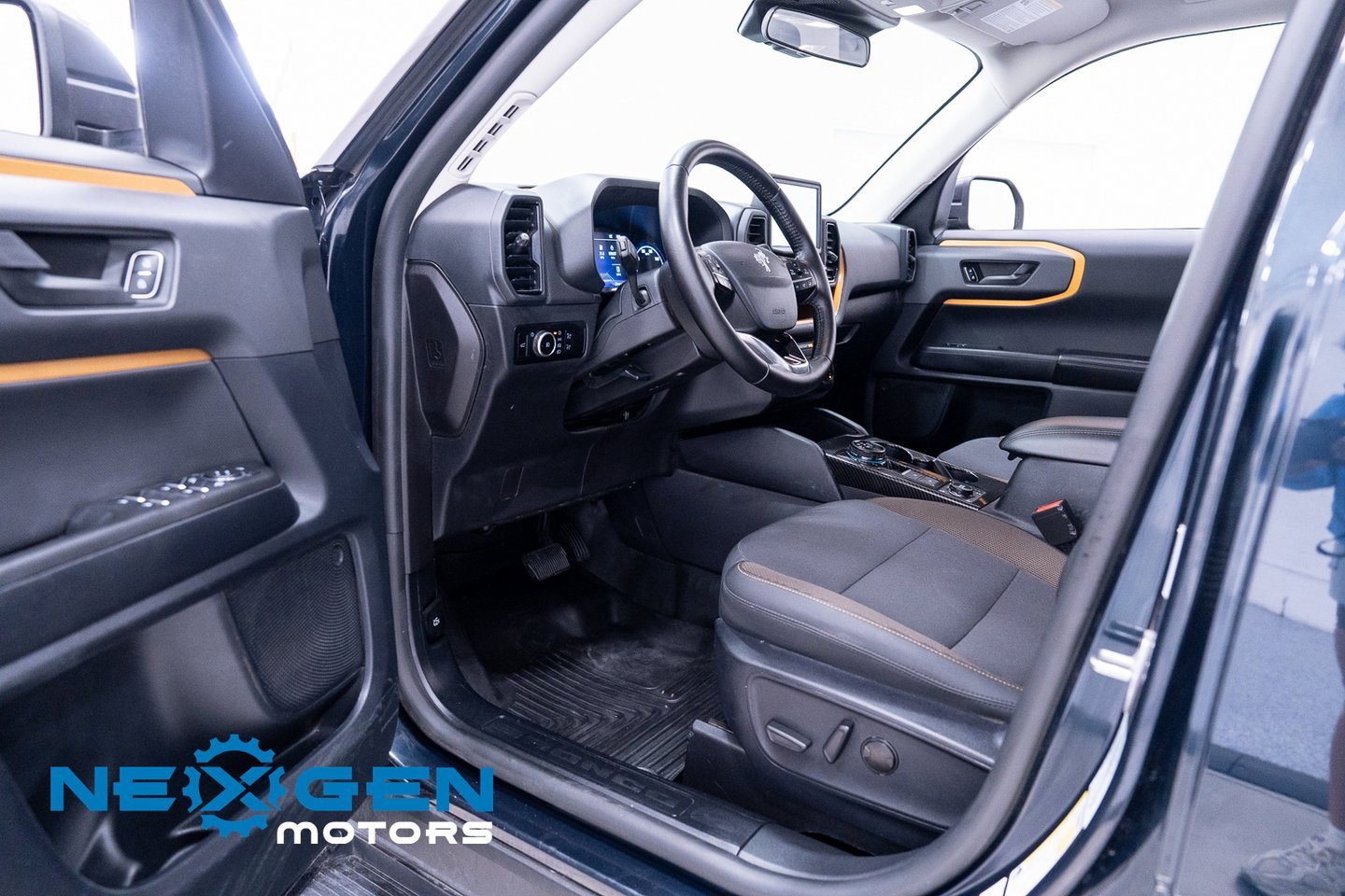 Used 2023 Ford Bronco Sport Badlands image 23