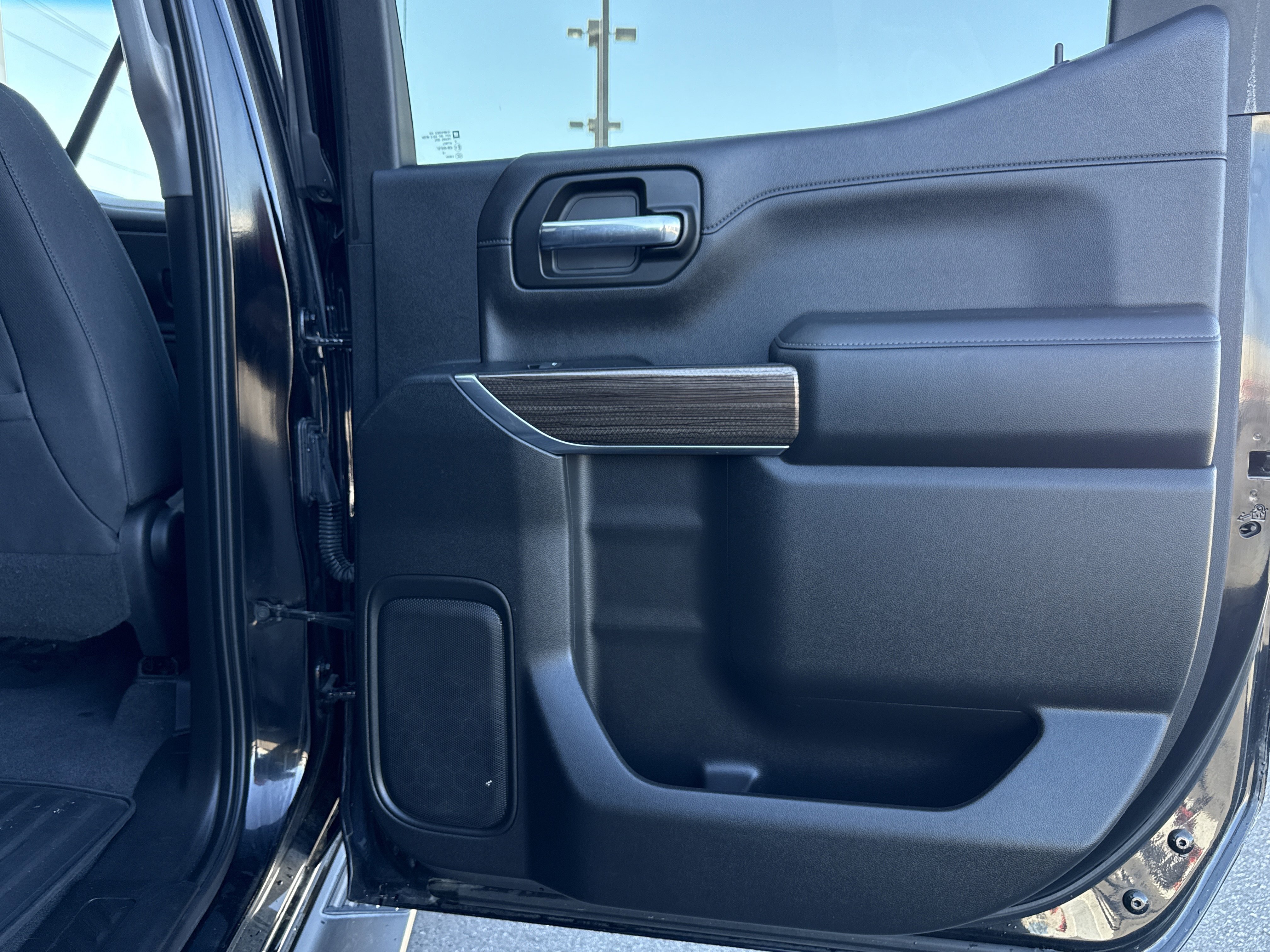 Used 2019 Chevrolet Silverado 1500 LT Trail Boss image 44