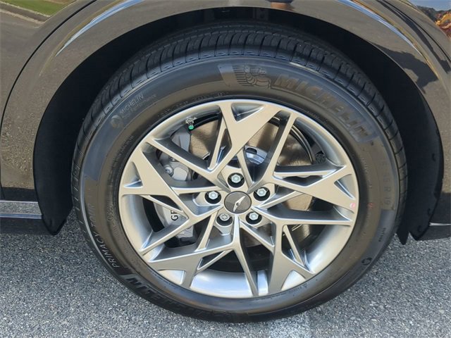 Used 2024 Genesis GV70 2.5T w/ Advanced Package image 10