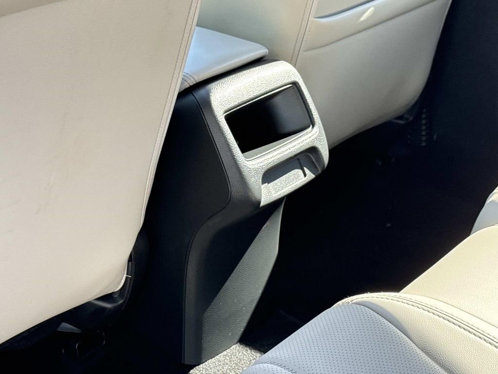 Certified 2026 Honda HR-V EX-L image 20