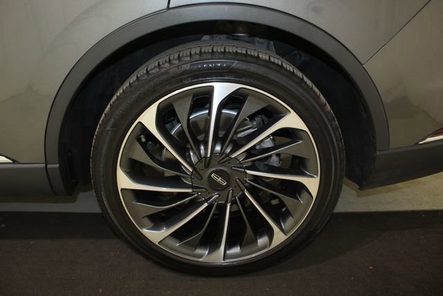 Used 2023 Lincoln Aviator Reserve w/ Equipment Group 201A image 23