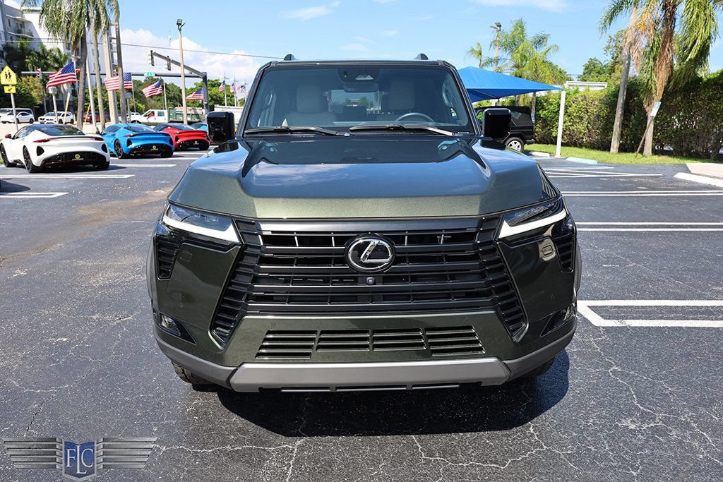 Used 2024 Lexus GX 550 AWD/4WD image 7