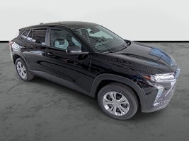 New 2026 Chevrolet Trax LS FWD image 4