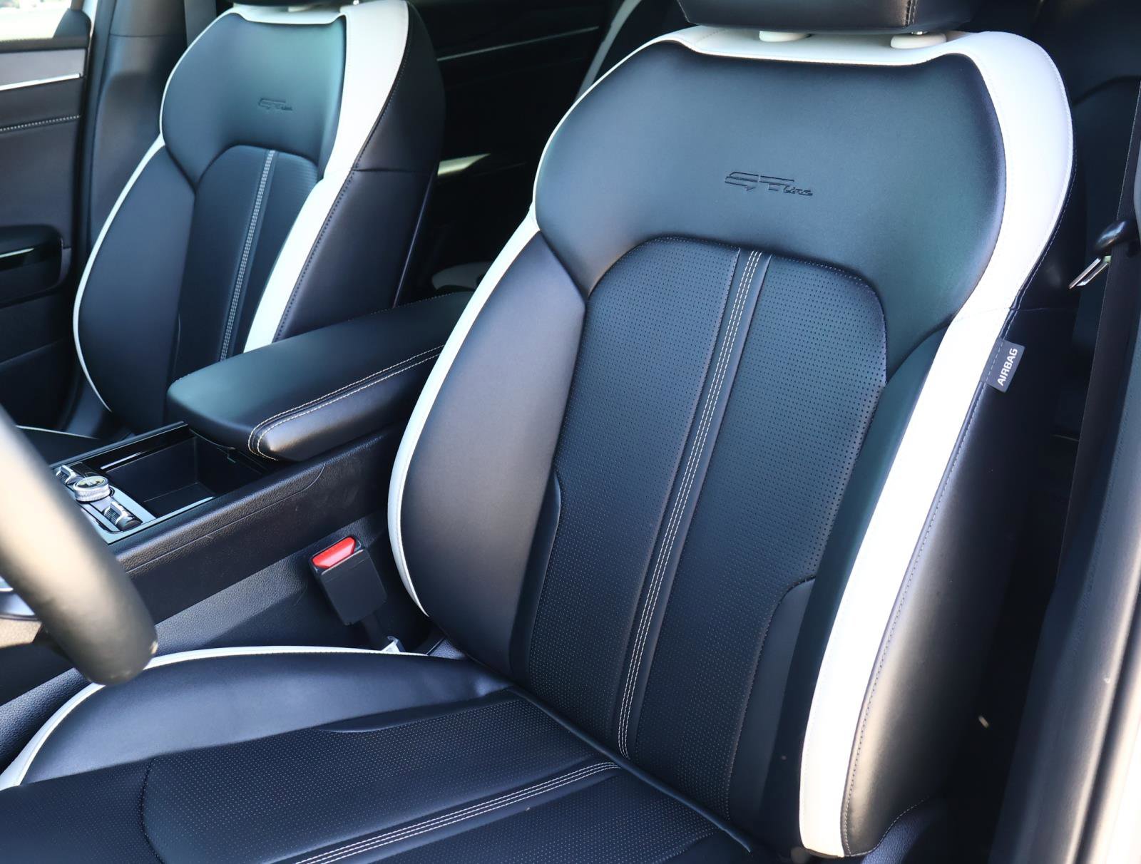 Used 2026 Kia K5 GT-Line w/ GT-Line Premium Package image 13