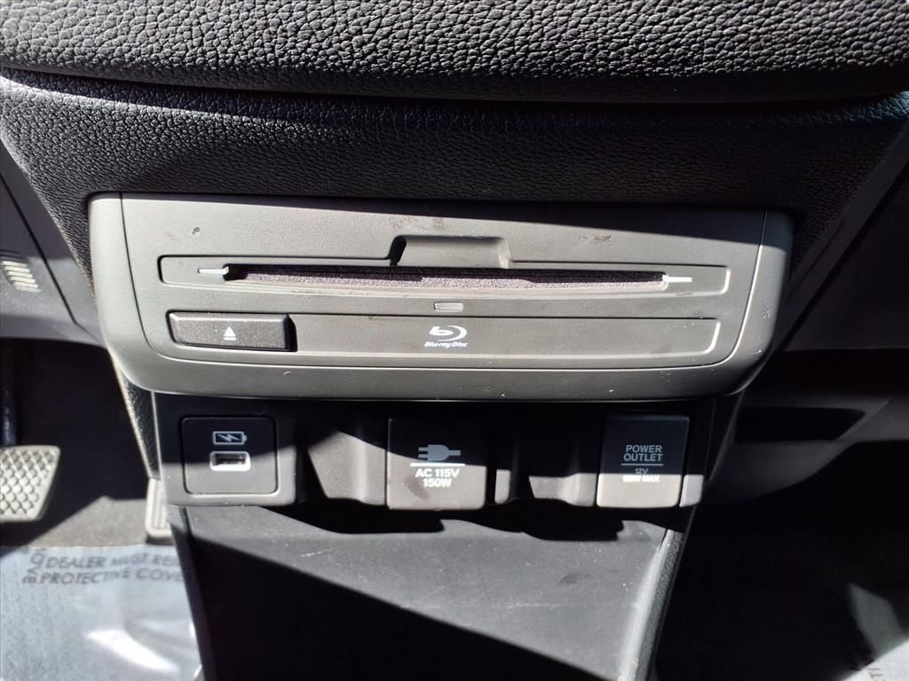 Used 2023 Honda Odyssey Touring image 21