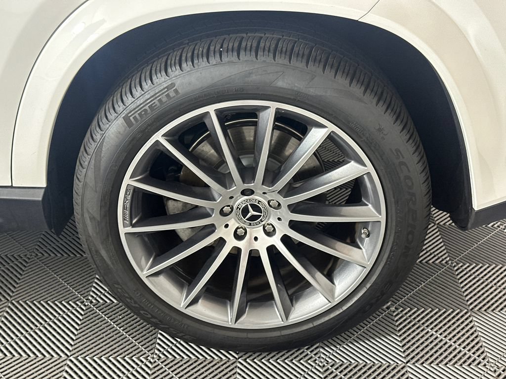 Used 2026 Mercedes-Benz GLE 450e 4MATIC image 10