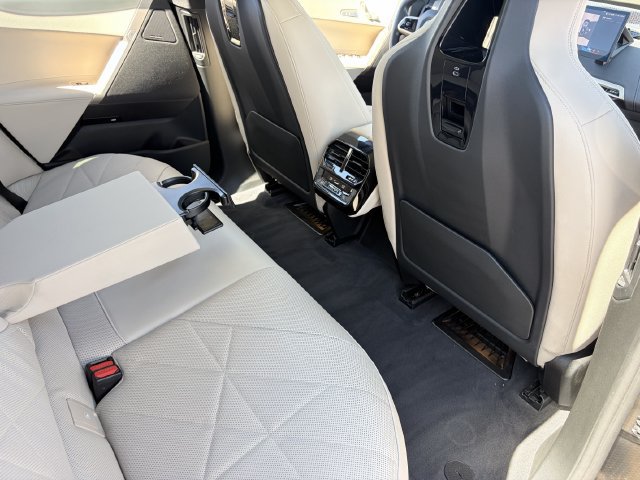 Certified 2024 BMW iX xDrive50 w/ Convenience Package AWD/4WD image 16