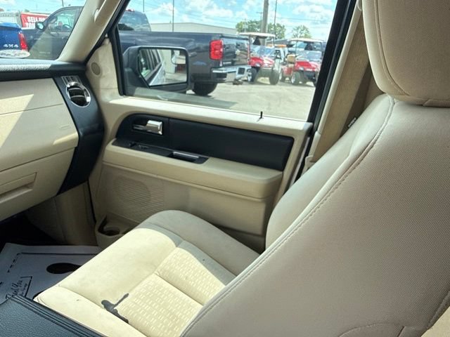 Used 2015 Ford Expedition EL XL w/ Equipment Group 101B AWD/4WD image 17