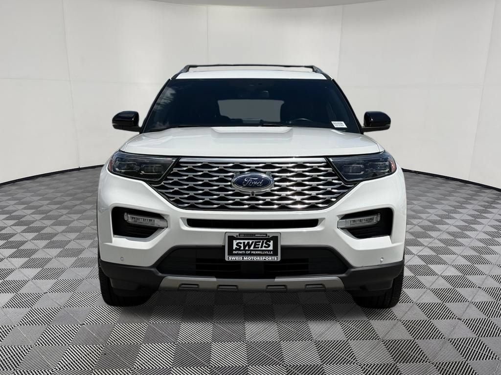 Used 2020 Ford Explorer Platinum AWD/4WD image 3