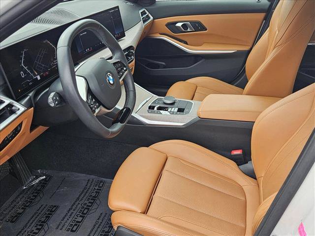 Used 2025 BMW 330i Sedan RWD image 17