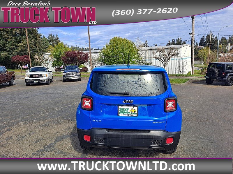 Used 2015 Jeep Renegade Sport w/ Power & Air Group AWD/4WD image 4