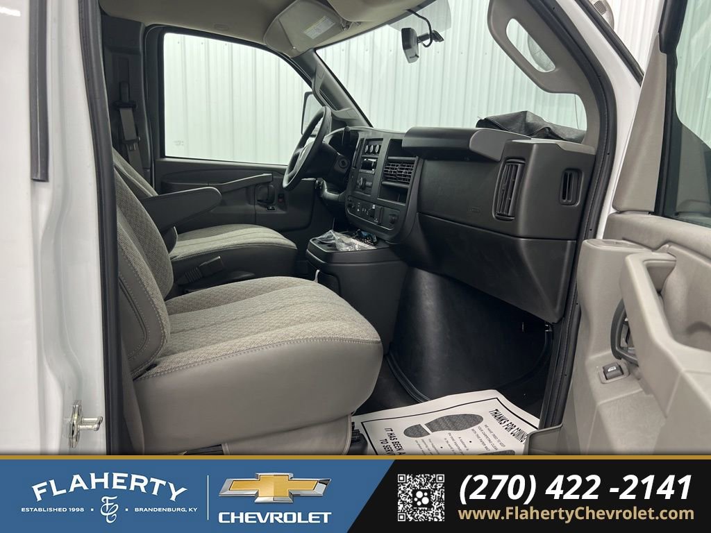 New 2025 Chevrolet Express 3500 w/ Power Convenience Package image 11