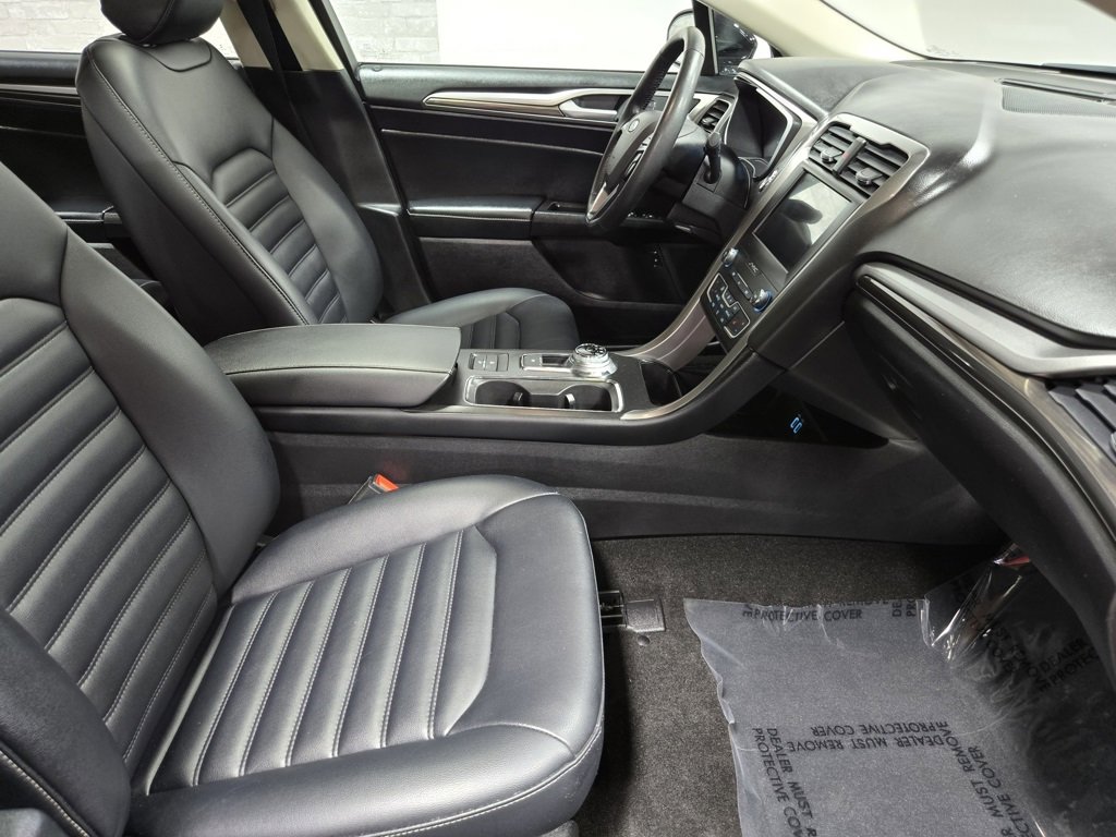 Used 2019 Ford Fusion SEL image 51
