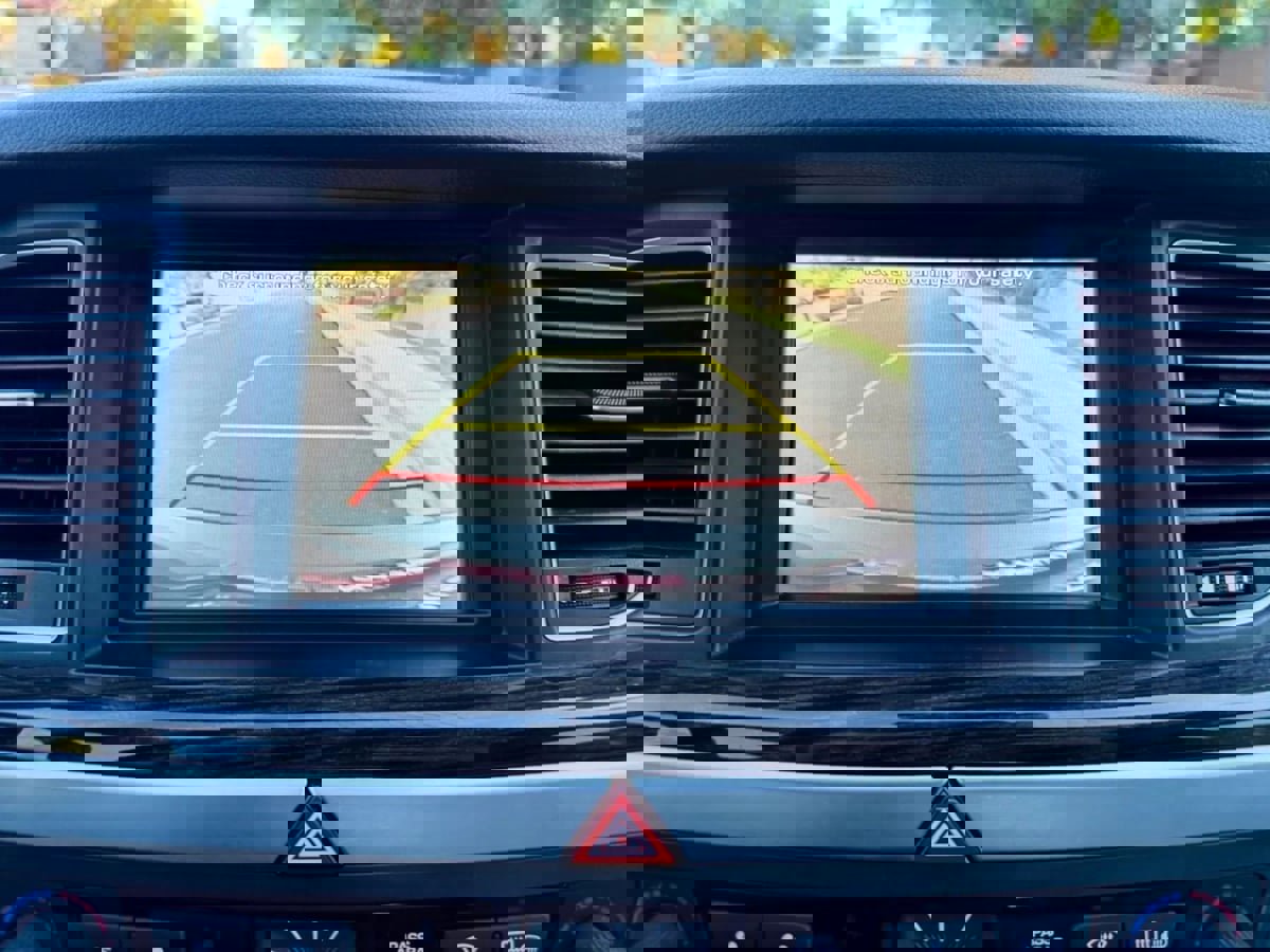 Used 2017 Genesis G80 3.8 w/ Option Group 02 image 16