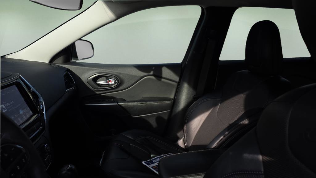 Used 2022 Jeep Cherokee Limited image 20