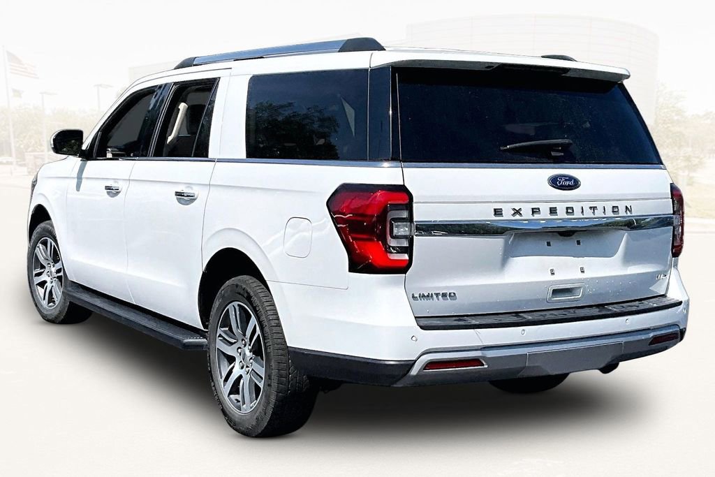 Used 2024 Ford Expedition Max Limited RWD image 4