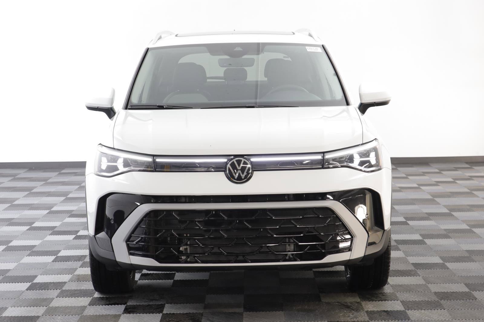 New 2026 Volkswagen Taos SEL image 23
