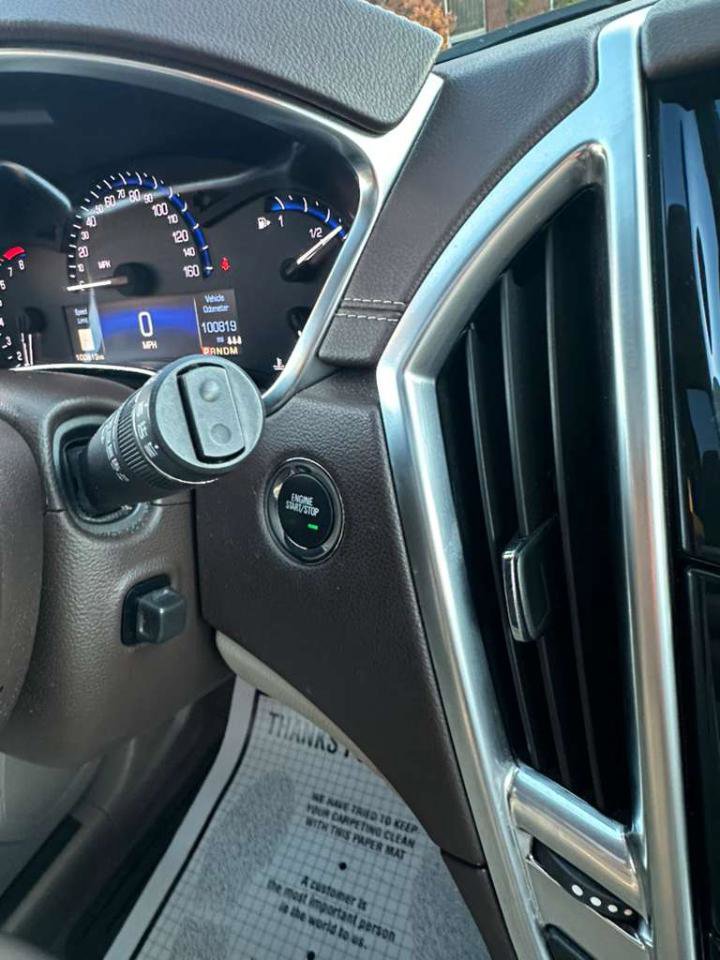 Used 2015 Cadillac SRX Luxury w/ Driver Awareness Package AWD/4WD image 30