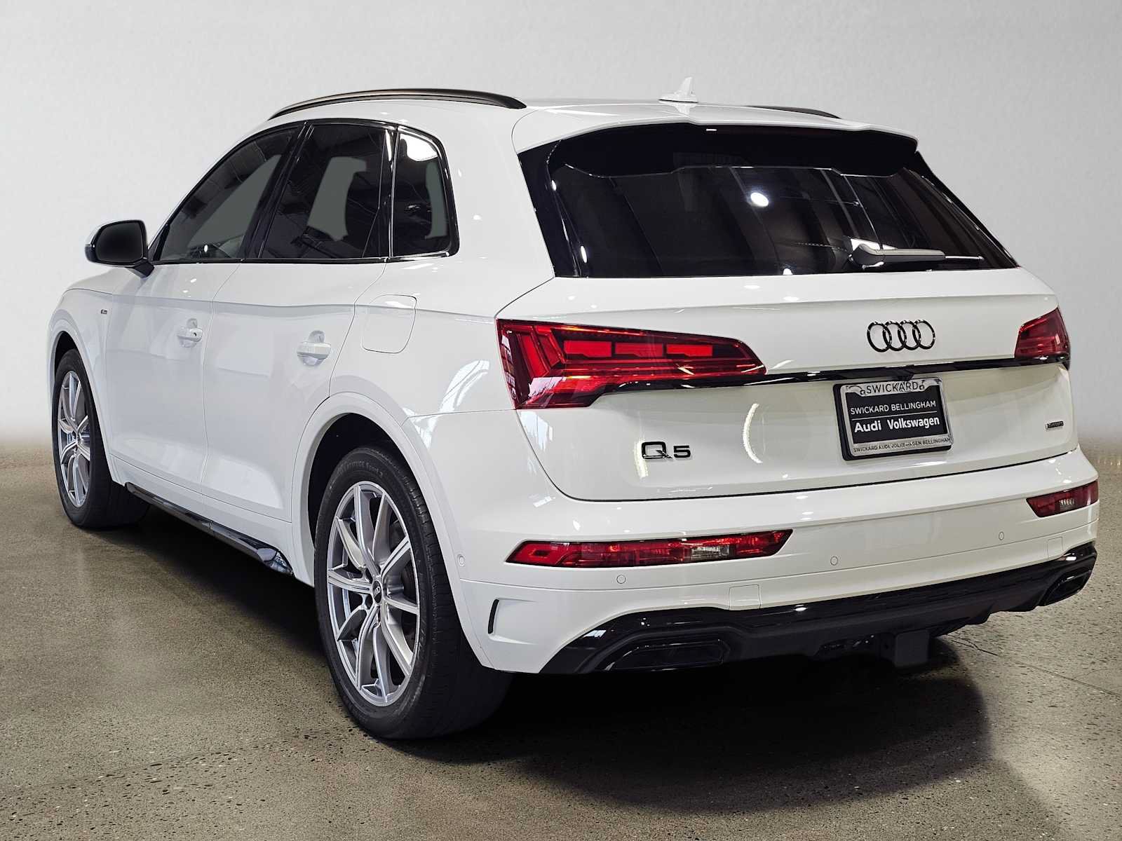 Used 2023 Audi Q5 e Prestige w/ Prestige Package AWD/4WD image 5
