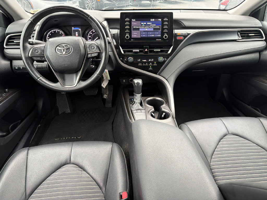 Used 2022 Toyota Camry SE w/ Carpet Mat Package (TMS) FWD image 22