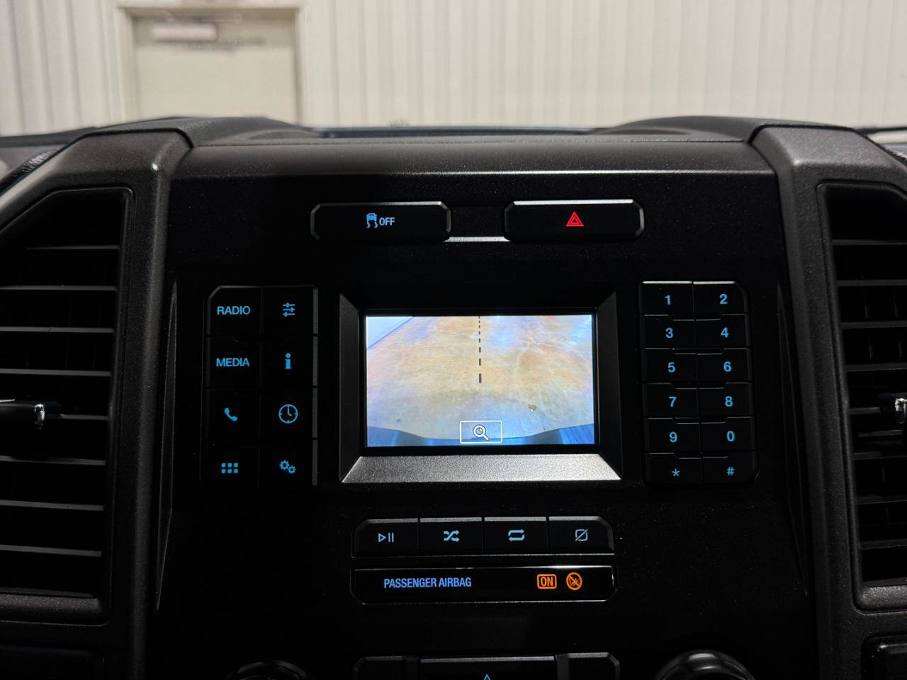 Used 2022 Ford F250 XL w/ Power Equipment Group AWD/4WD image 41