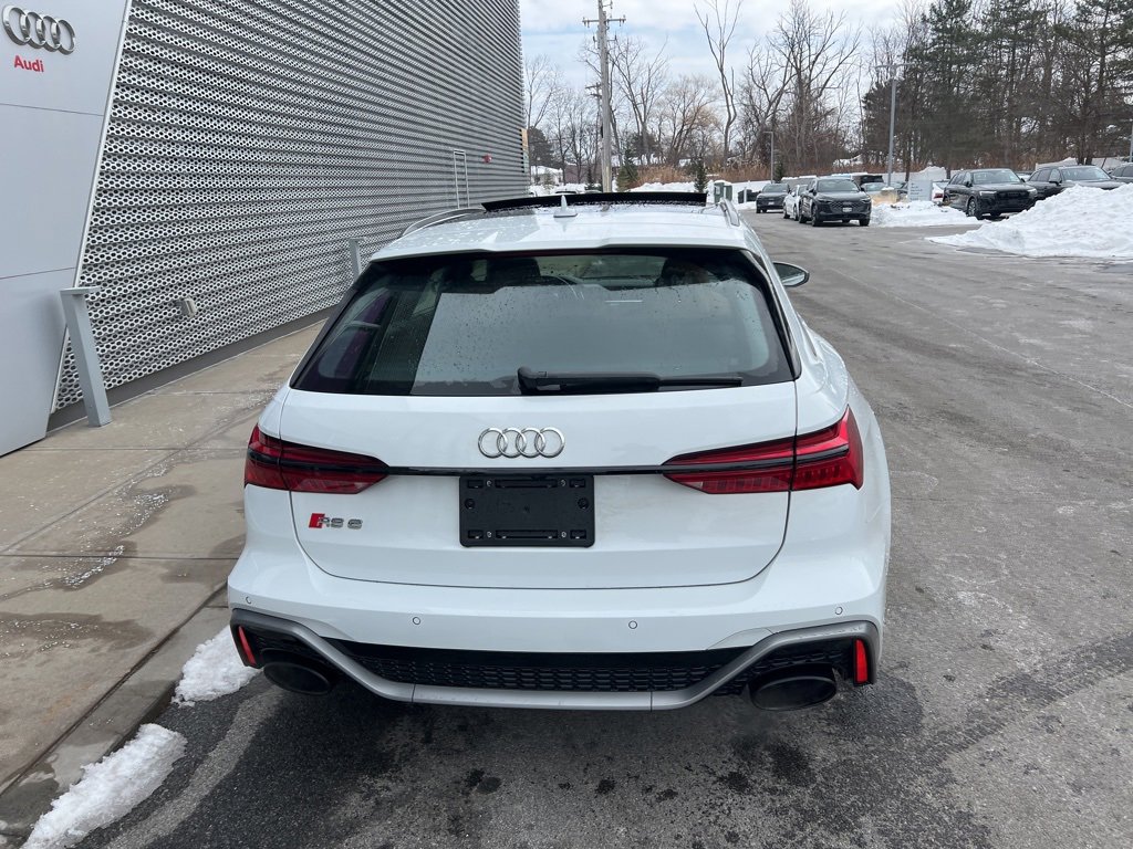 Certified 2025 Audi RS 6 performance image 31