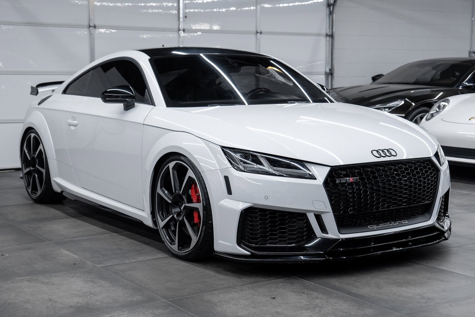 Used 2019 Audi TT RS w/ Technology Package image 7