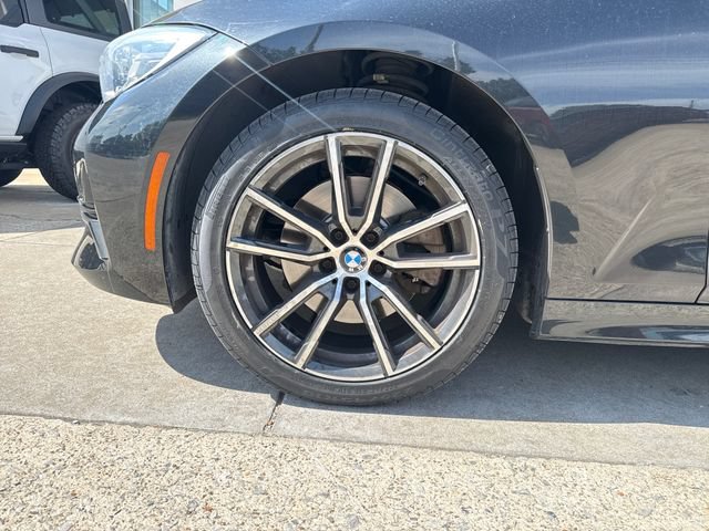 Used 2021 BMW 330i xDrive Sedan w/ Premium Package AWD/4WD image 25