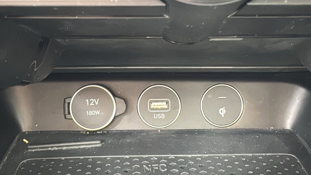 Used 2023 Genesis G70 3.3T w/ Sport Advanced Package image 41