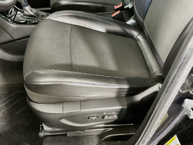 Used 2018 Buick Encore Preferred AWD/4WD image 26