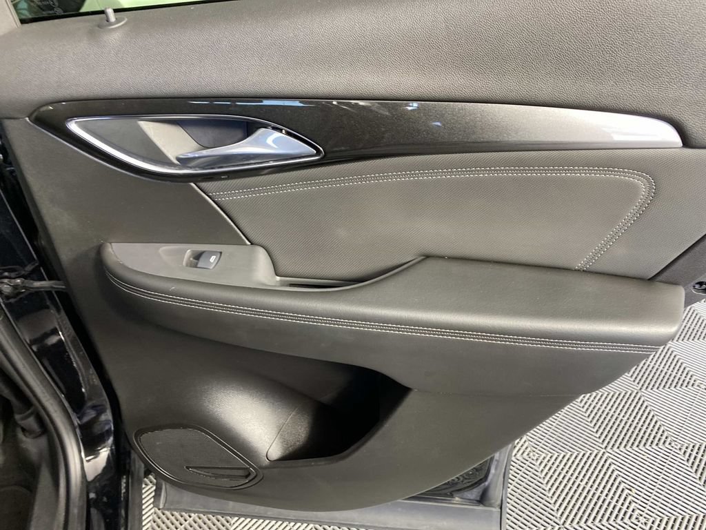 Used 2024 Buick Envision Preferred AWD/4WD image 23