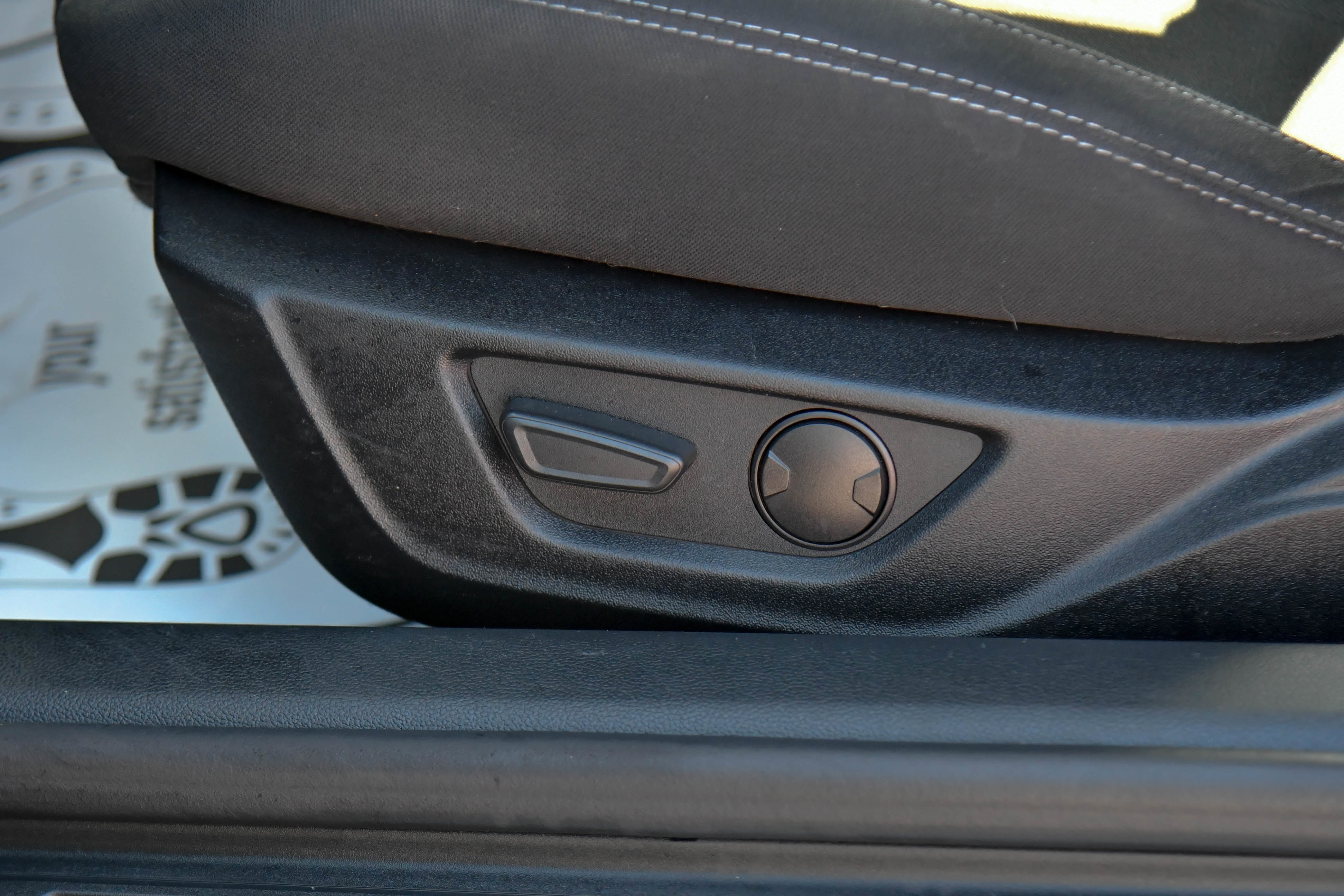 Used 2022 Ford Mustang GT w/ Equipment Group 301A image 16