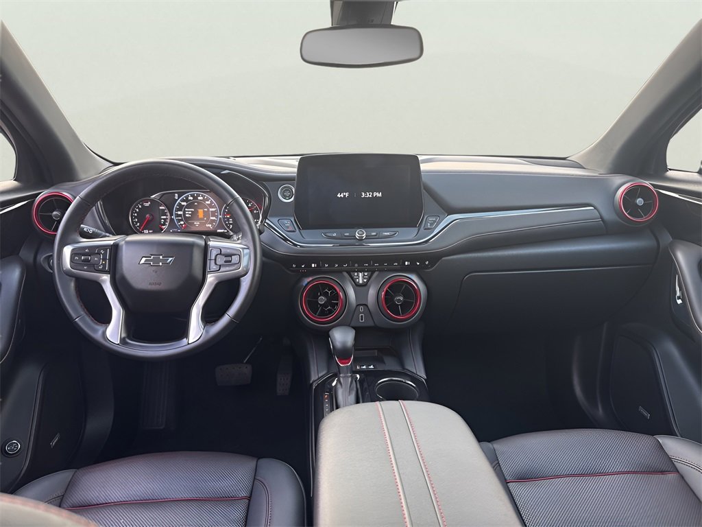 Used 2023 Chevrolet Blazer RS w/ Enhanced Convenience Package image 17