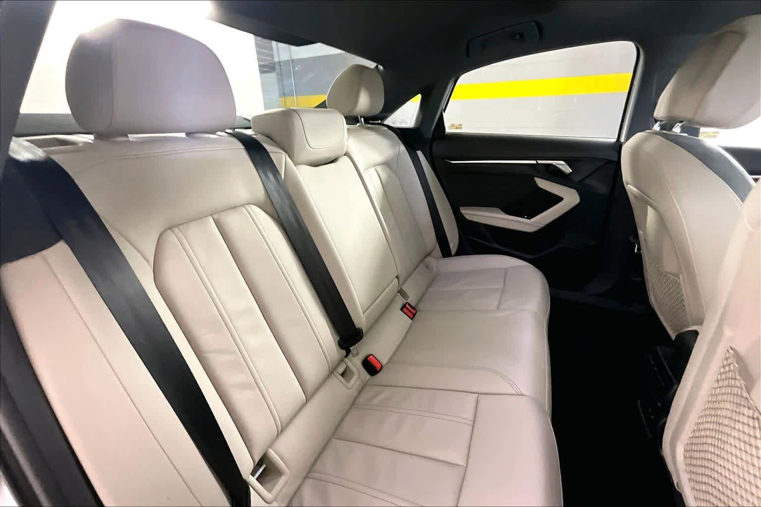 Used 2022 Audi A3 2.0T Premium Plus w/ Premium Plus Package FWD image 17