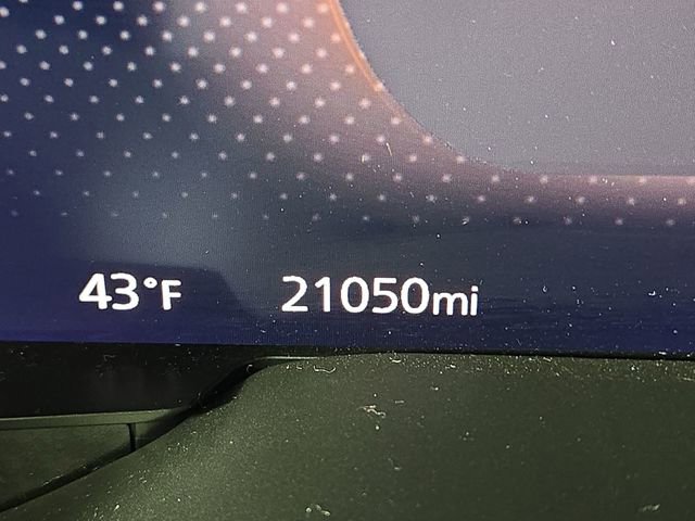 Used 2024 MAZDA CX-90 Plug-In Hybrid w/ Premium Pkg image 16