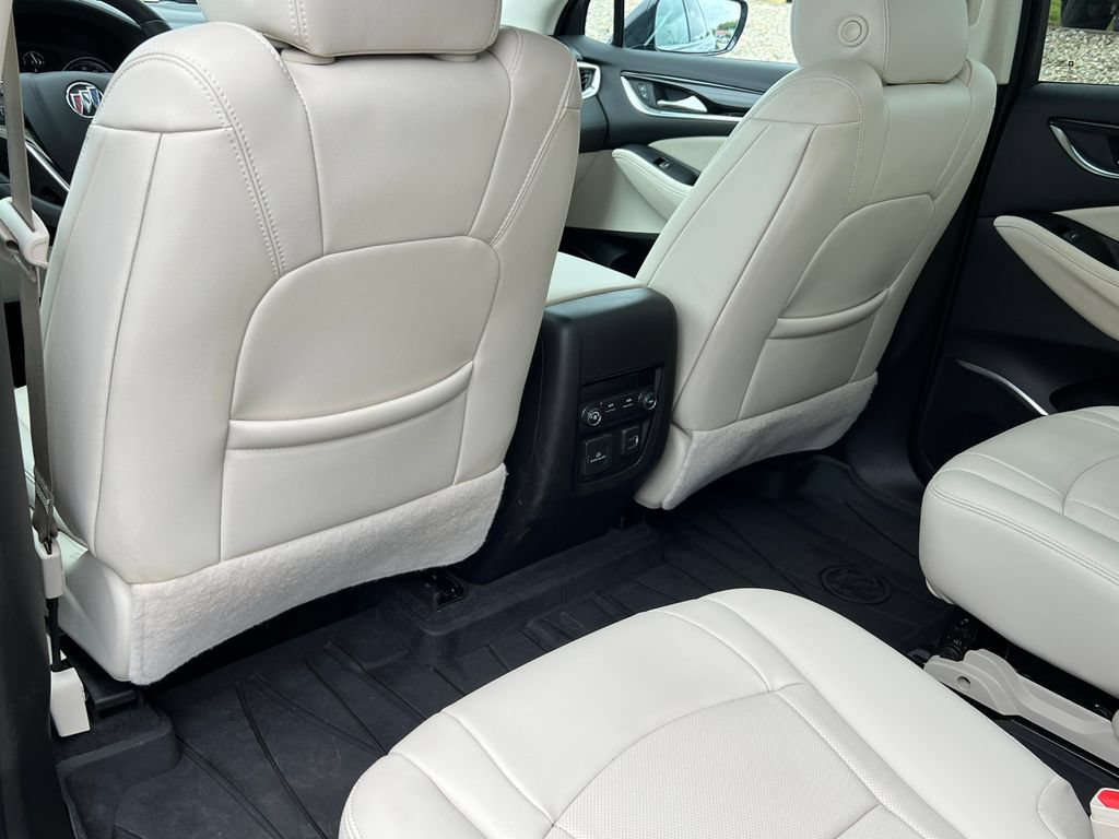 Used 2024 Buick Enclave Essence w/ Experience Buick Package AWD/4WD image 38