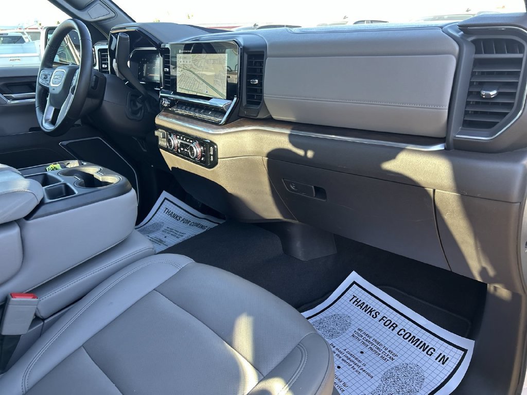 Certified 2026 GMC Sierra 1500 SLT RWD image 27