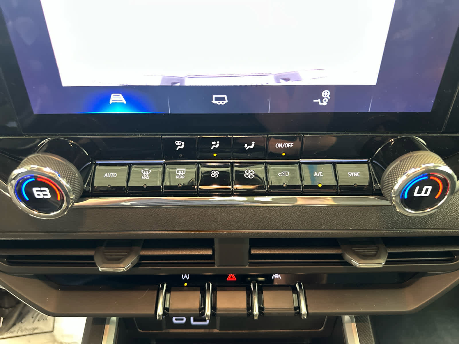 Used 2025 Chevrolet Colorado Trail Boss image 17