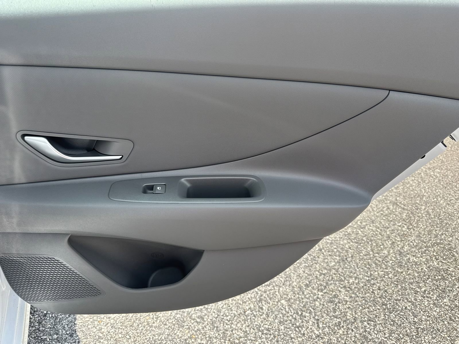 Certified 2025 Hyundai Elantra Sport image 16