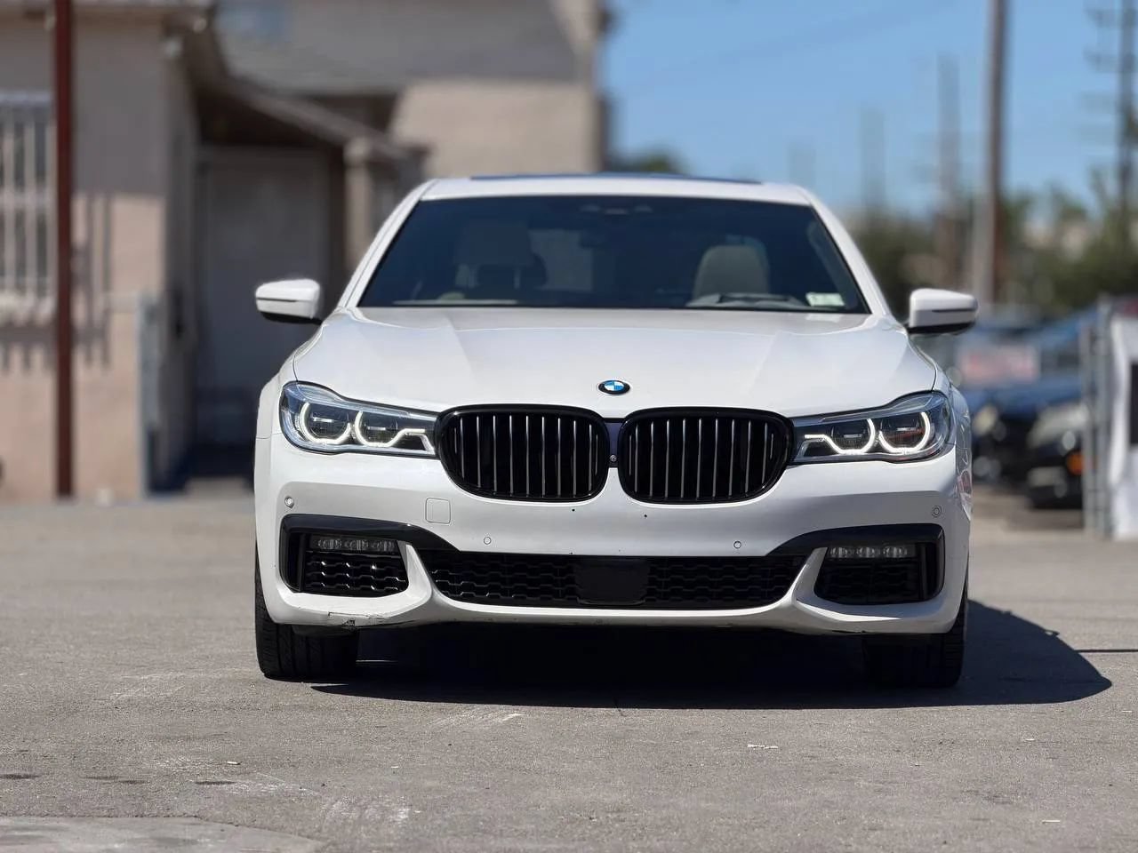 Used 2018 BMW 750i xDrive AWD/4WD image 5
