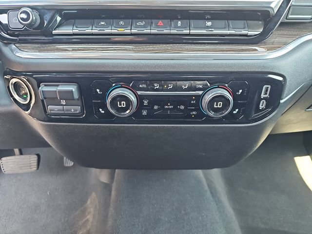 Used 2025 Chevrolet Silverado 1500 LT image 28