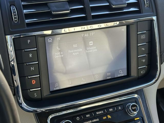 Used 2020 Lincoln Continental Reserve w/ Luxury Package image 34