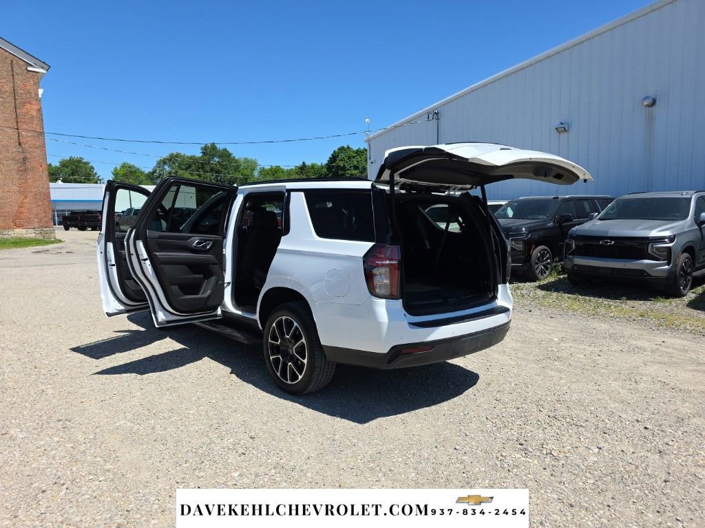 Used 2023 Chevrolet Tahoe RST w/ Luxury Package AWD/4WD image 31