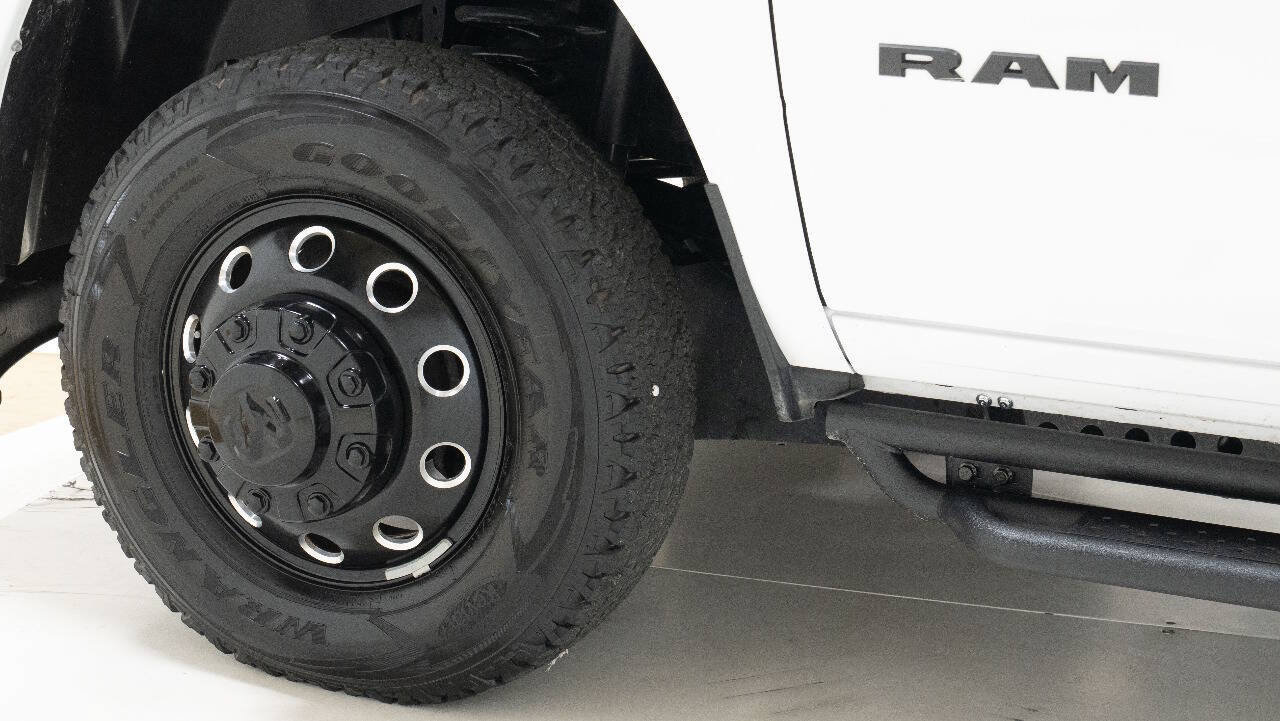 Used 2026 RAM 3500 Big Horn AWD/4WD image 78