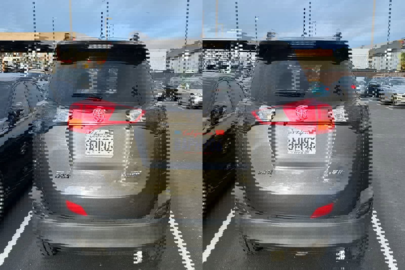 Used 2014 Toyota RAV4 Limited image 5